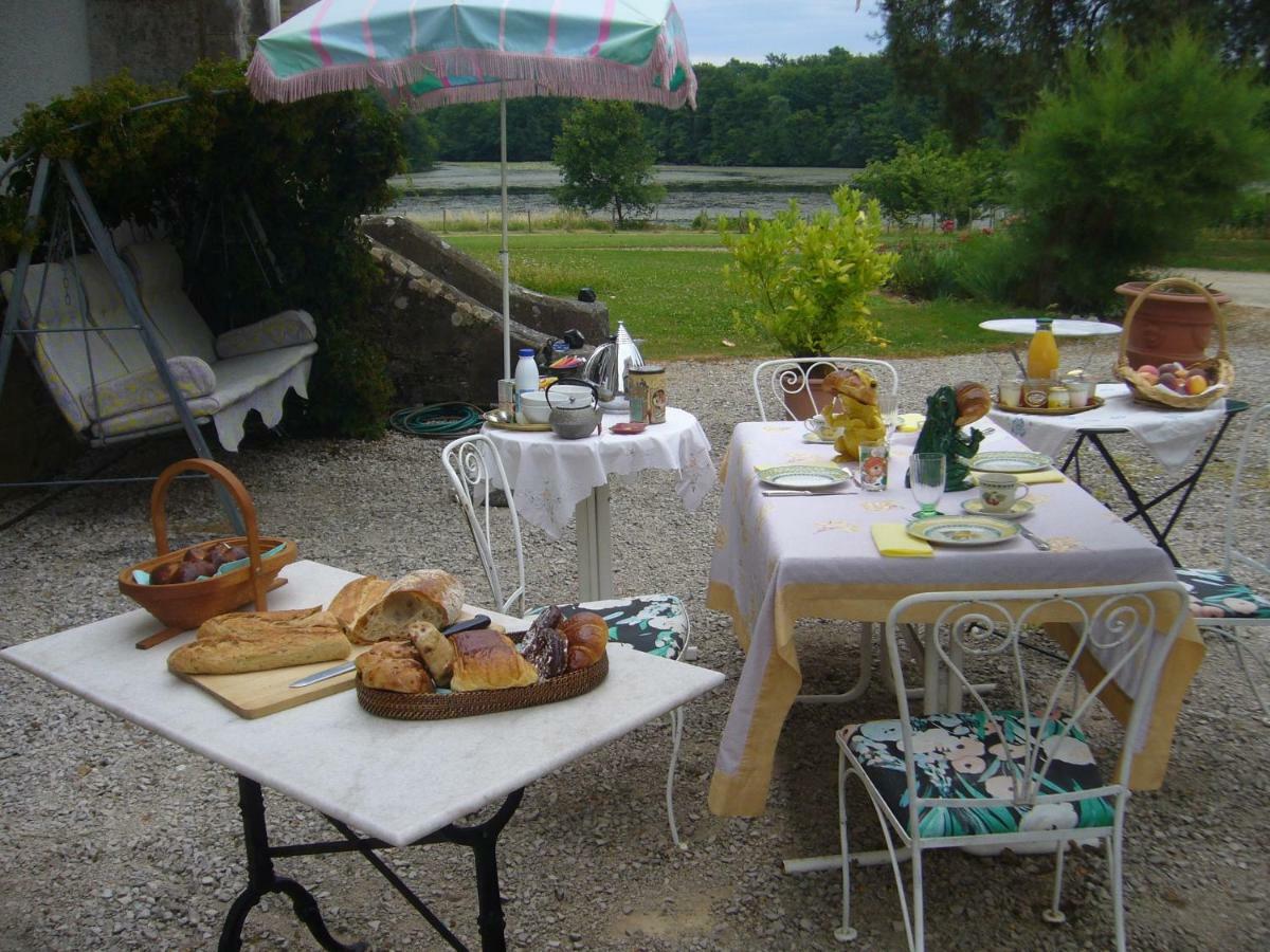 Château de Villeron Savigny-en-Revermont Extérieur photo