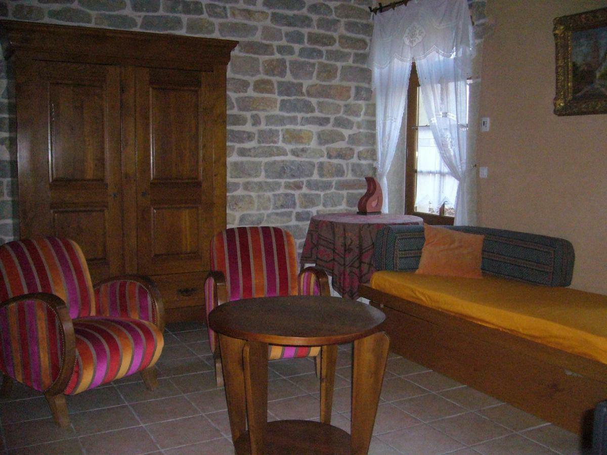 Château de Villeron Savigny-en-Revermont Extérieur photo